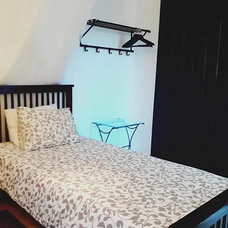 Pensión Casa Colina 3*