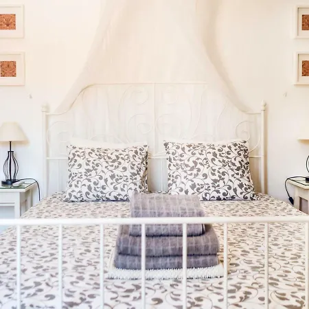 Casa Colina Gasthuis 3*