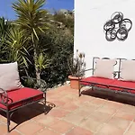 Casa Colina Guest house Comares